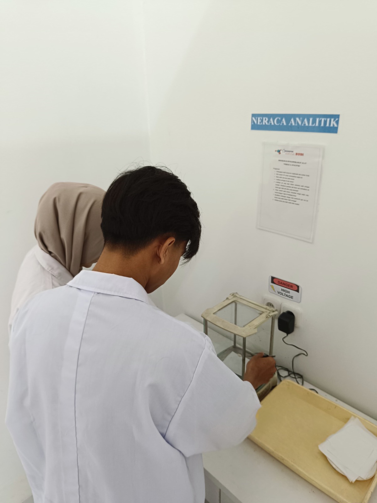Mahasiswa D3 Analis Kimia USB Manfaatkan Cangkang Telur Ayam dan Limbah Kelapa Muda Jadi Pupuk Organik